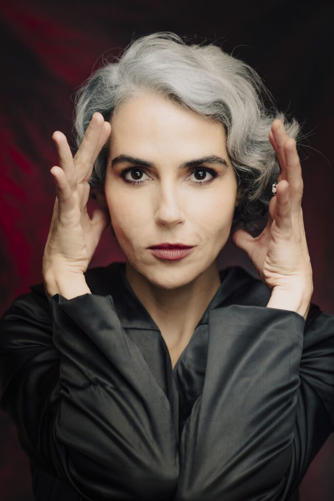 Clarice Assad