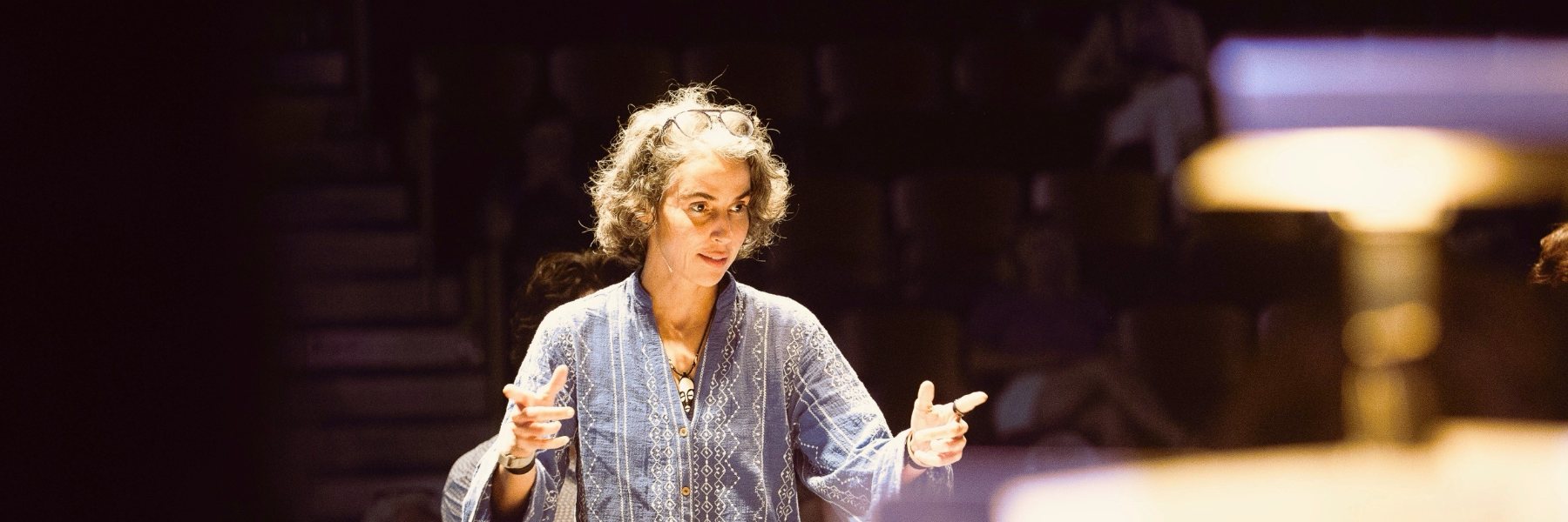 Clarice Assad shaping a phrase with both hands